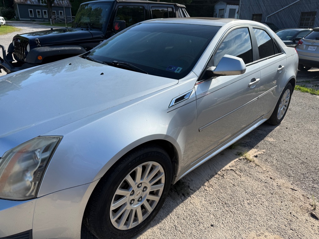 Photo 2 of this CADILLAC CTS