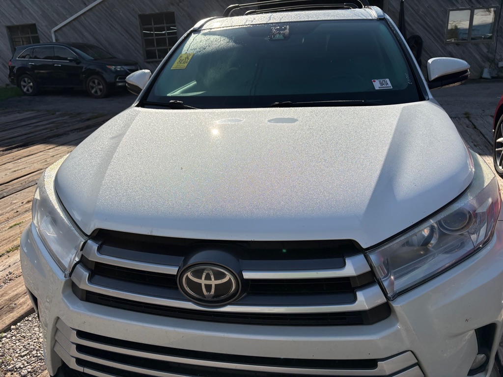 2017 TOYOTA HIGHLANDER