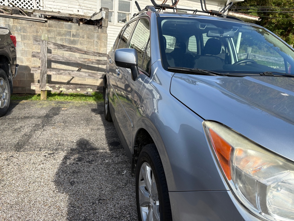 Photo 3 of this SUBARU FORESTER