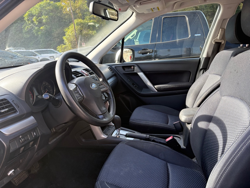 Photo 5 of this SUBARU FORESTER