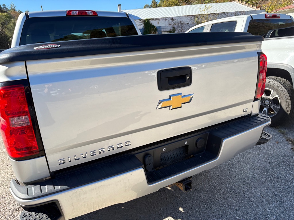 Photo 4 of this CHEVROLET SILVERADO 1500