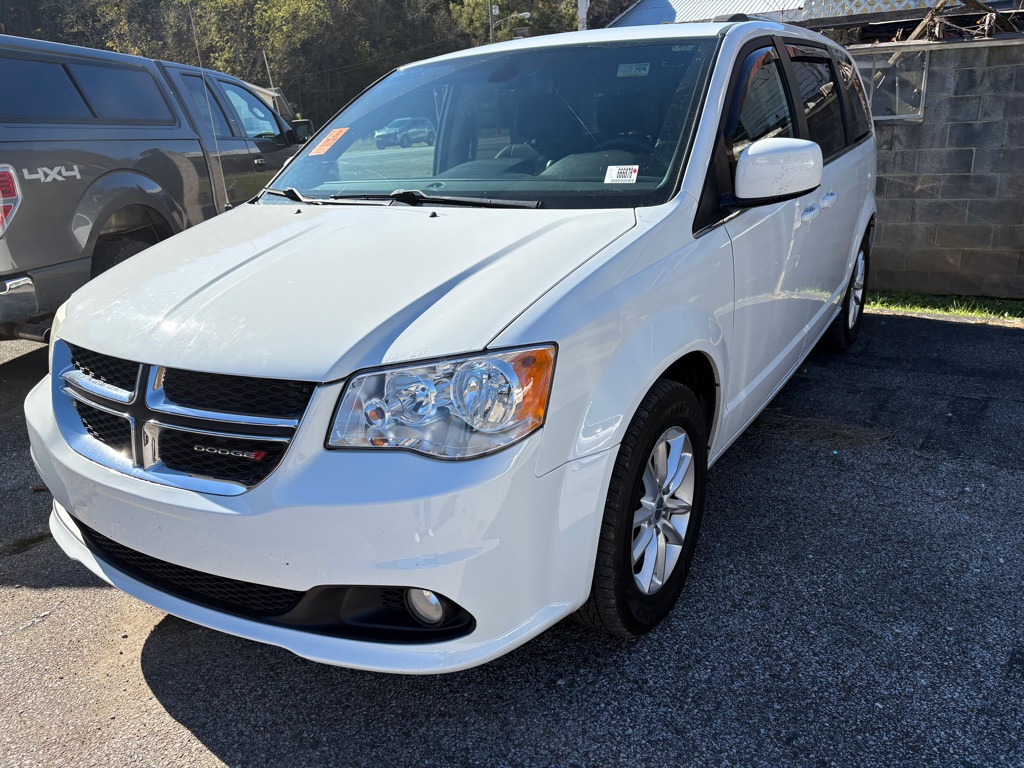 Photo 2 of this DODGE GRAND CARAVAN