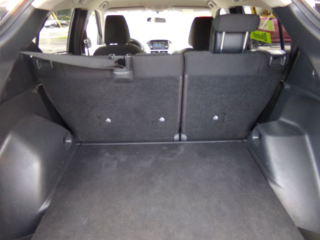 Photo 17 of this MITSUBISHI ECLIPSE CROSS