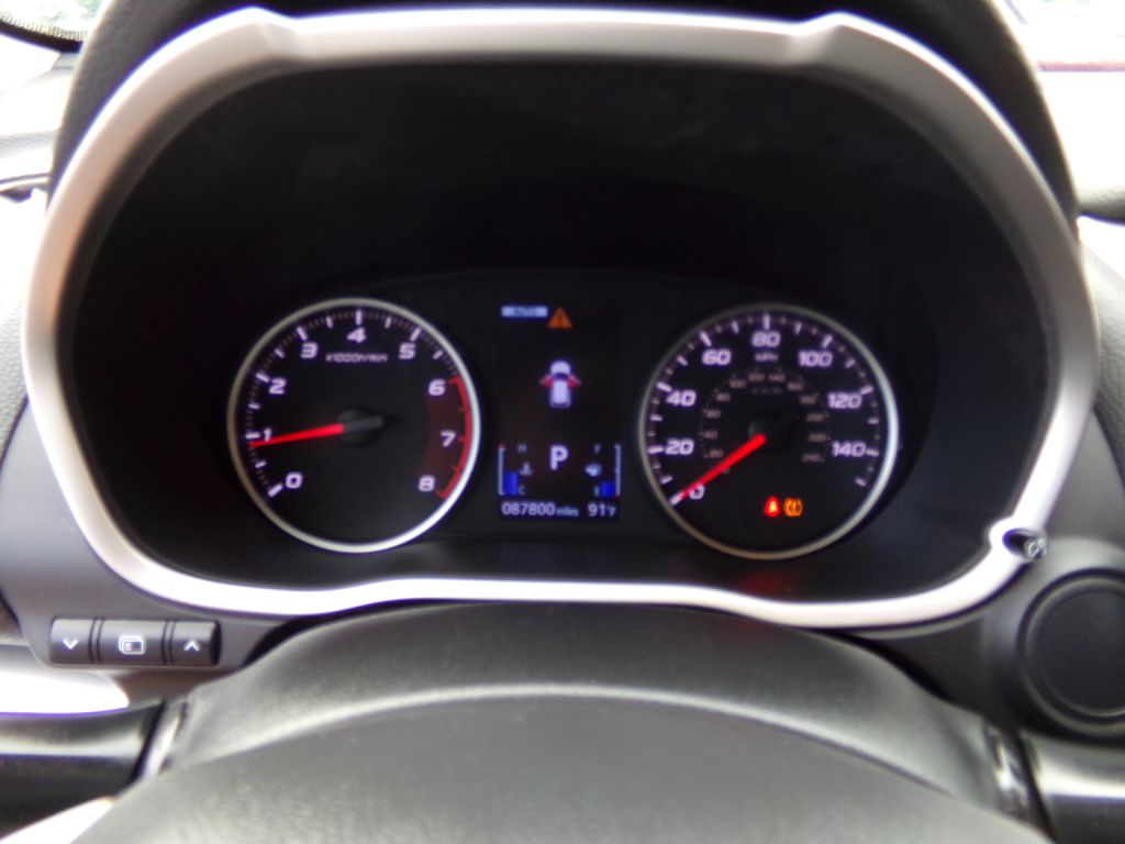 Photo 10 of this MITSUBISHI ECLIPSE CROSS