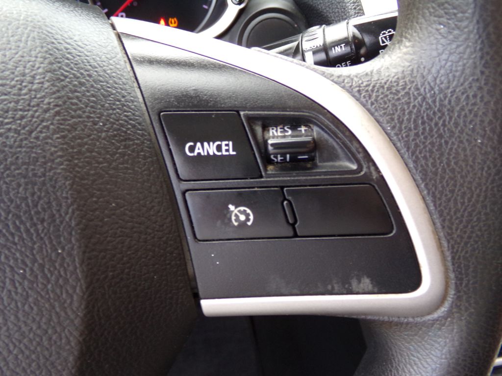 Photo 12 of this MITSUBISHI ECLIPSE CROSS