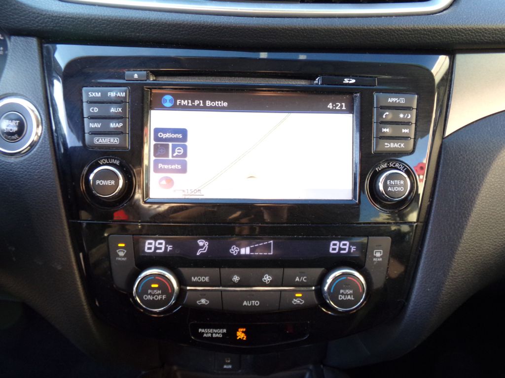 Photo 10 of this NISSAN ROGUE