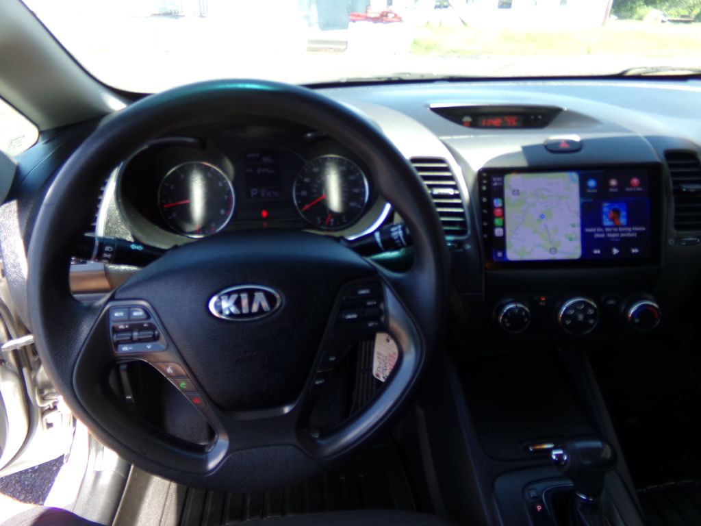 Photo 7 of this KIA FORTE