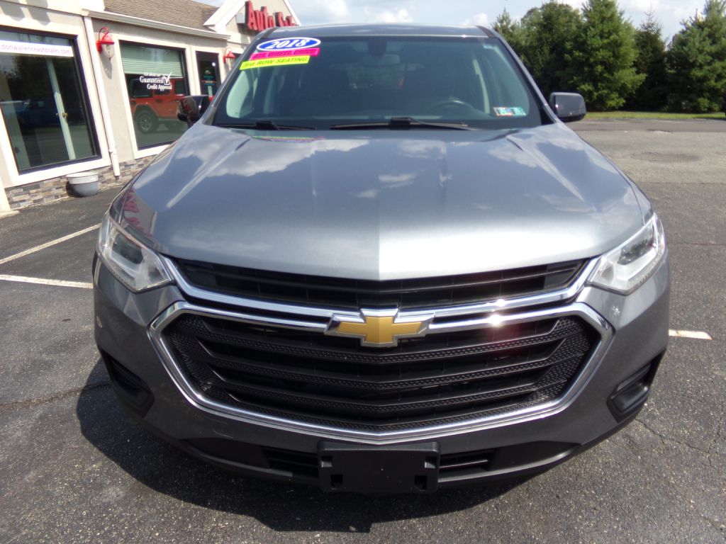 Photo 5 of this CHEVROLET TRAVERSE