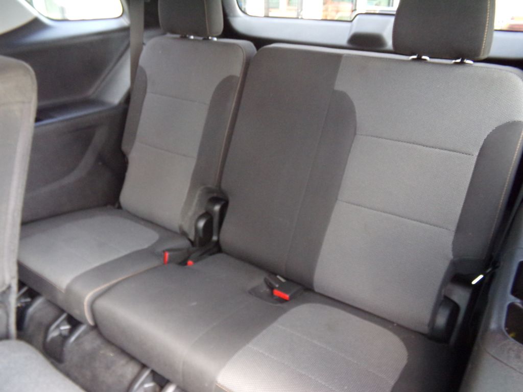 Photo 17 of this CHEVROLET TRAVERSE