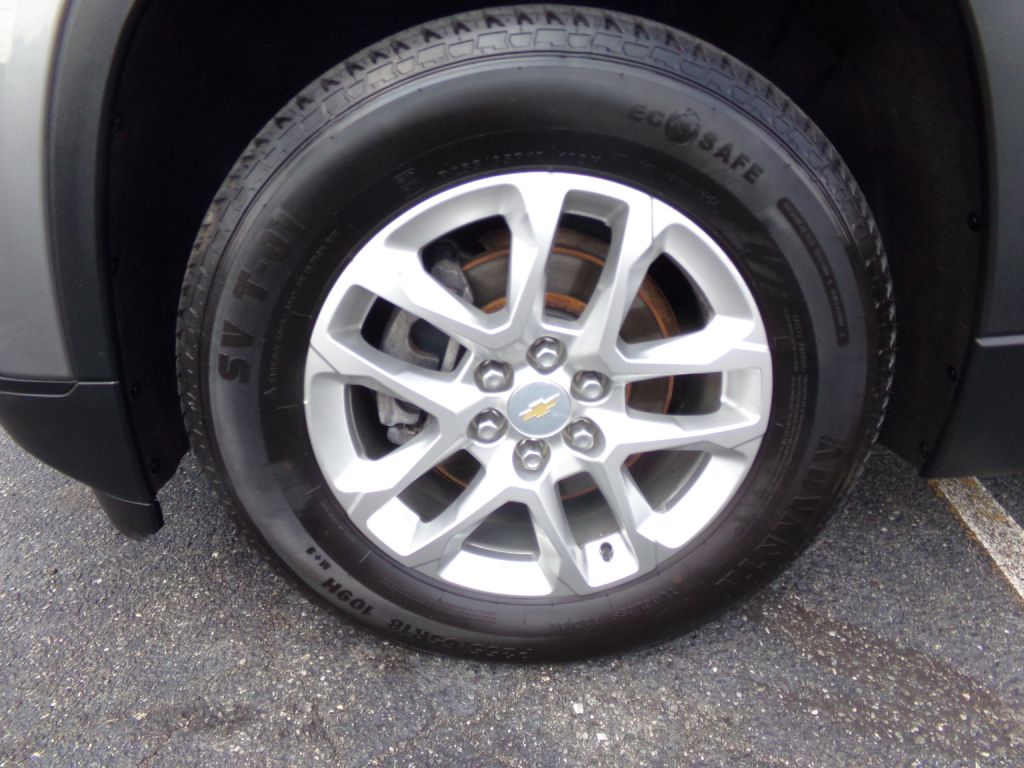 Photo 19 of this CHEVROLET TRAVERSE