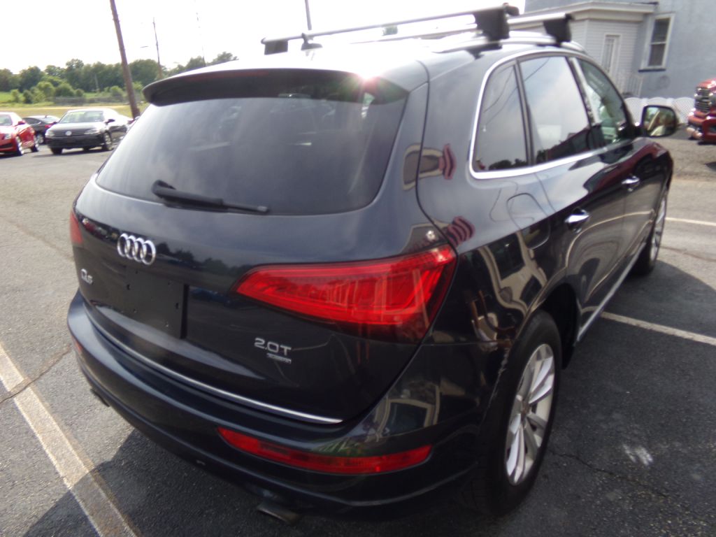 Photo 3 of this AUDI Q5
