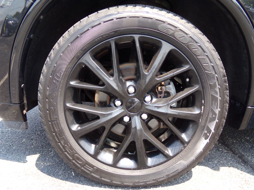 Photo 32 of this DODGE DURANGO