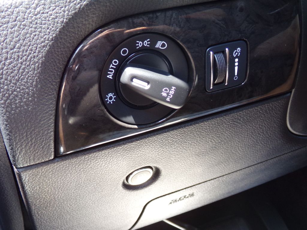 Photo 18 of this DODGE DURANGO