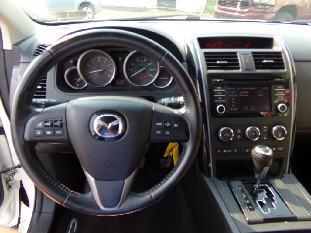 Photo 10 of this MAZDA CX-9