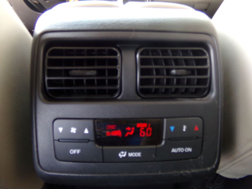 Photo 24 of this MAZDA CX-9