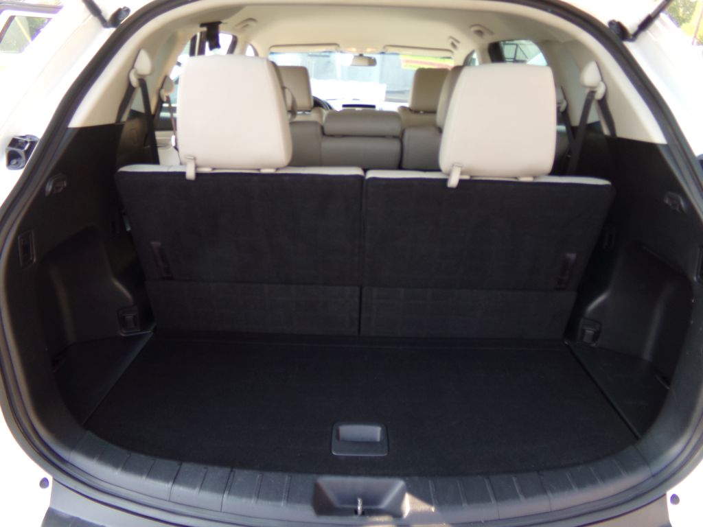 Photo 25 of this MAZDA CX-9