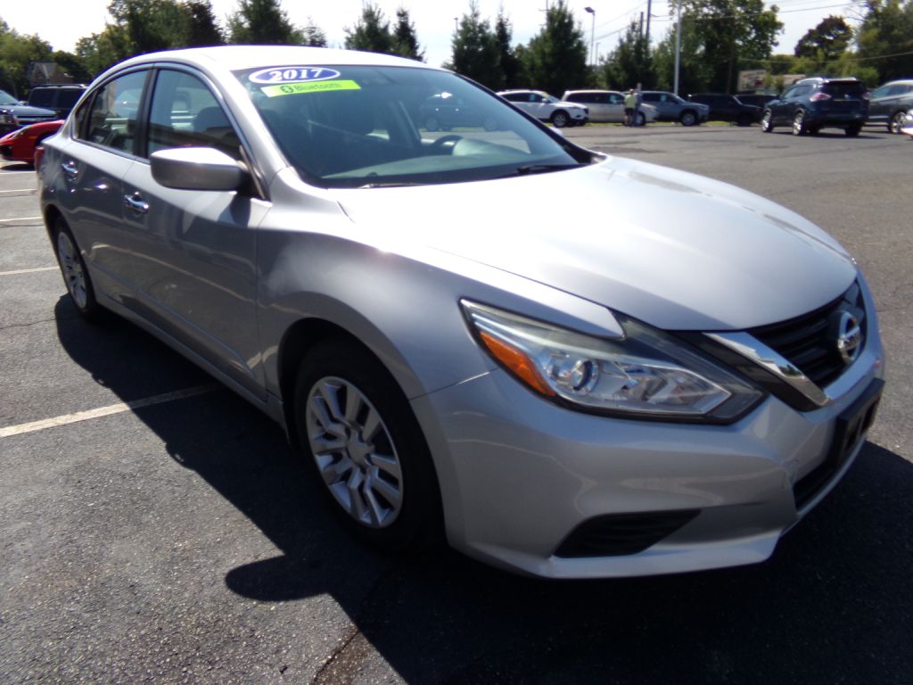 Photo 4 of this NISSAN ALTIMA