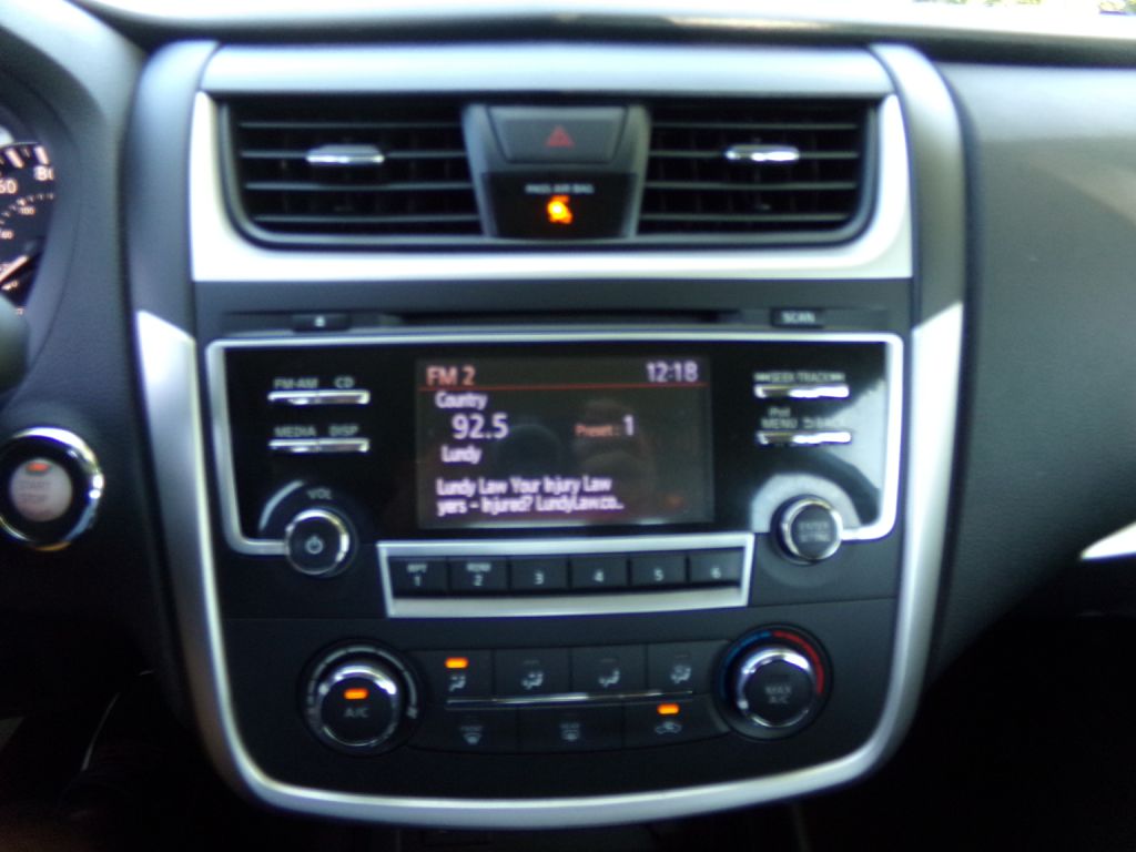 Photo 8 of this NISSAN ALTIMA