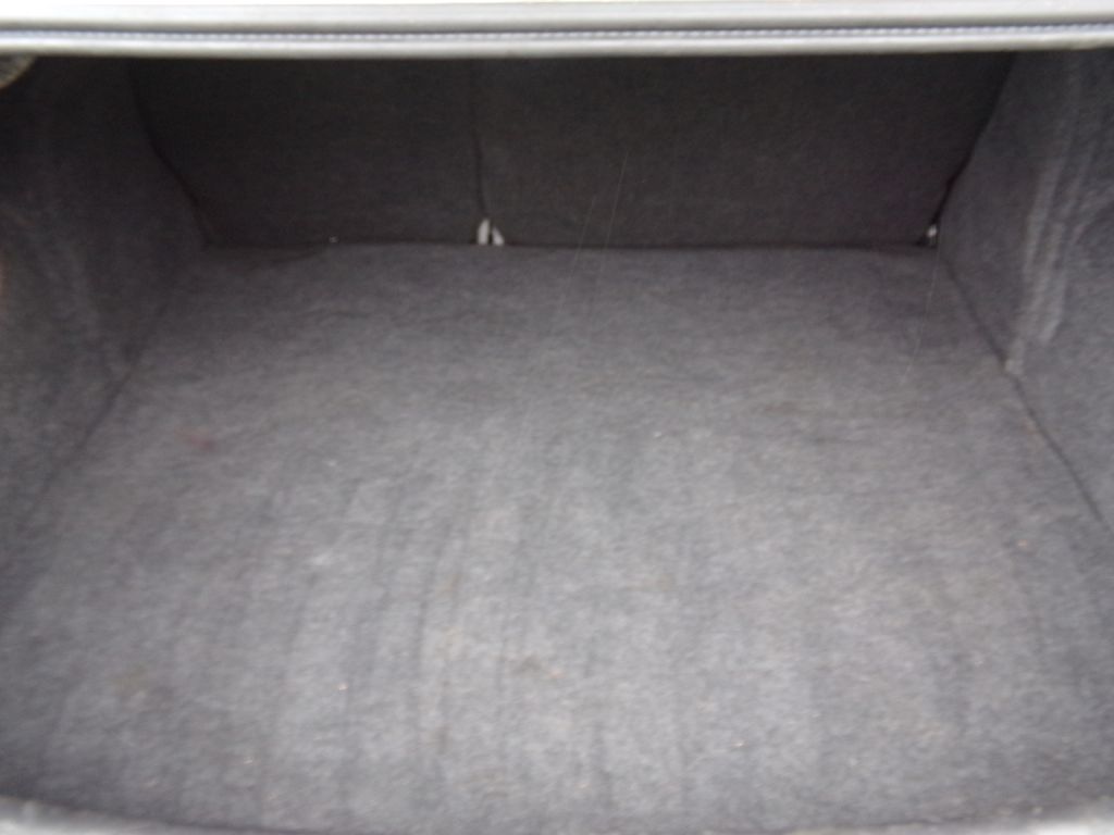 Photo 16 of this NISSAN SENTRA