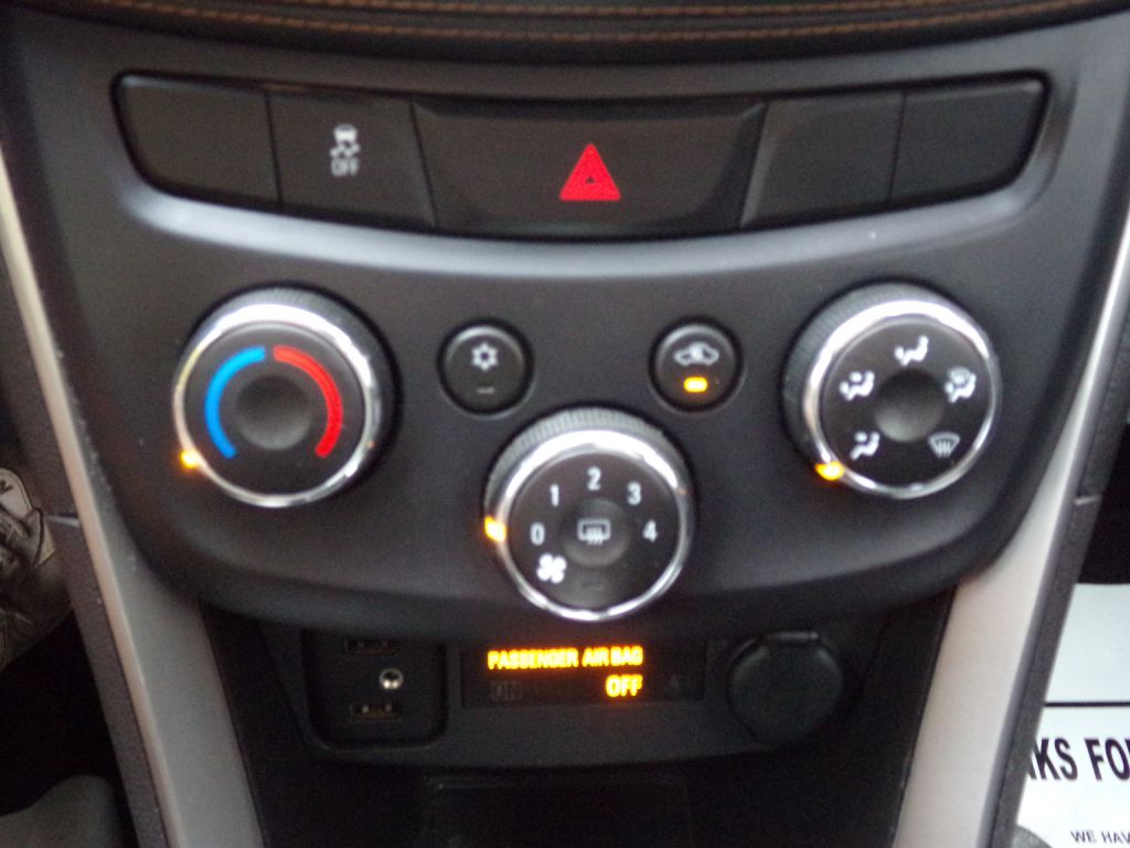 Photo 13 of this CHEVROLET TRAX