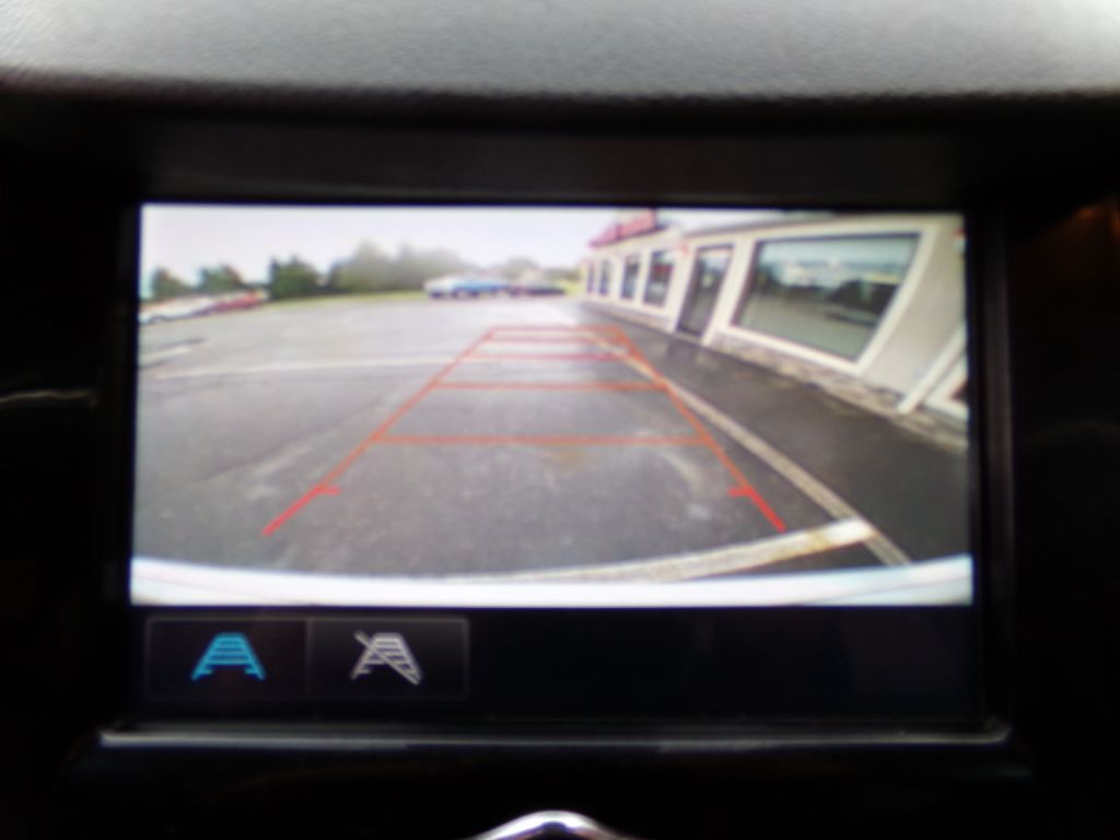 Photo 12 of this CHEVROLET TRAX