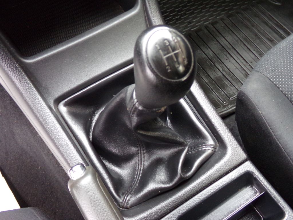 Photo 13 of this SUBARU IMPREZA