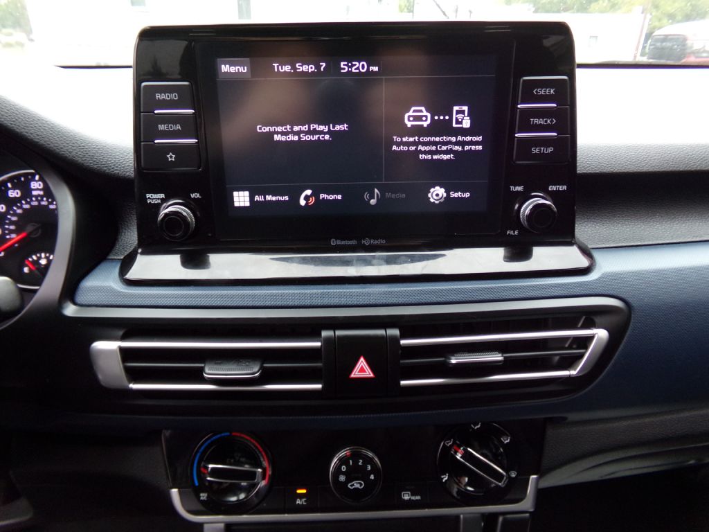 Photo 11 of this KIA SELTOS