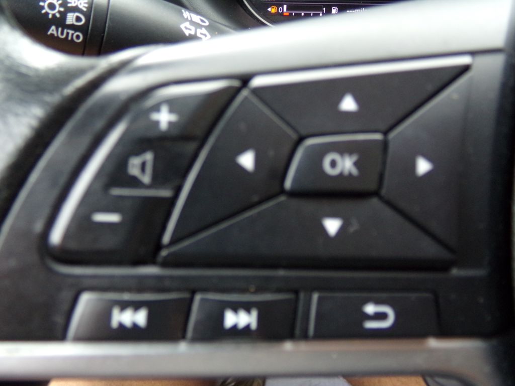 Photo 15 of this NISSAN KICKS