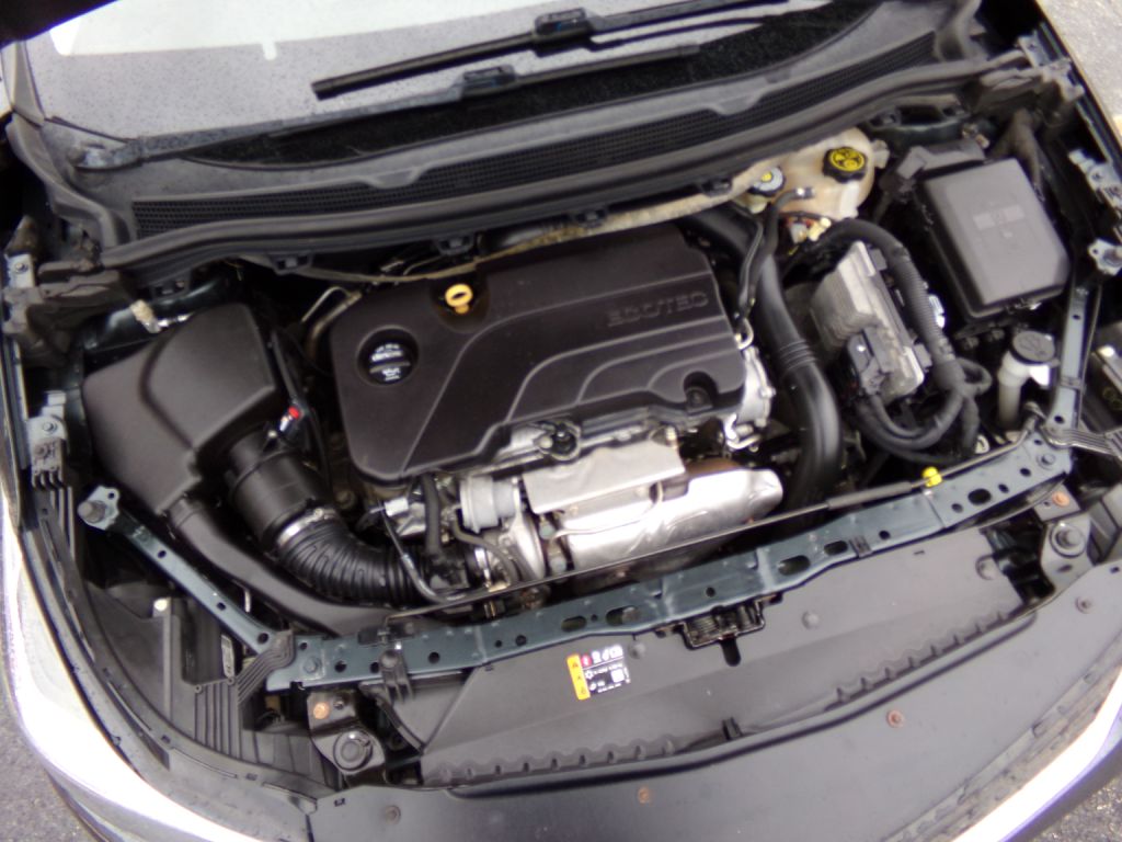 Photo 20 of this CHEVROLET CRUZE