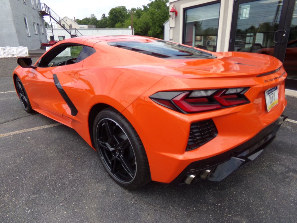 Photo 2 of this CHEVROLET CORVETTE