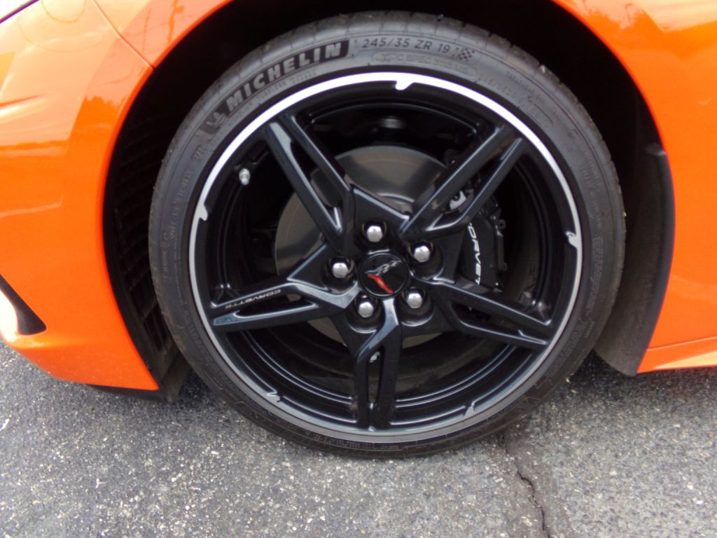 Photo 16 of this CHEVROLET CORVETTE