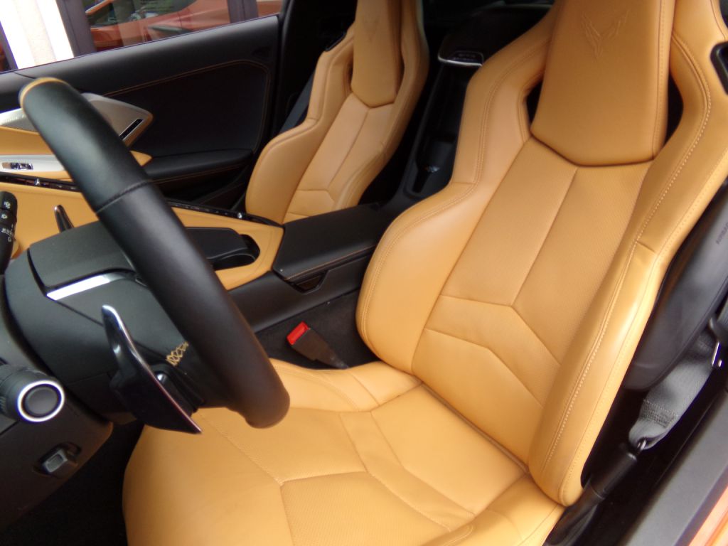 Photo 6 of this CHEVROLET CORVETTE