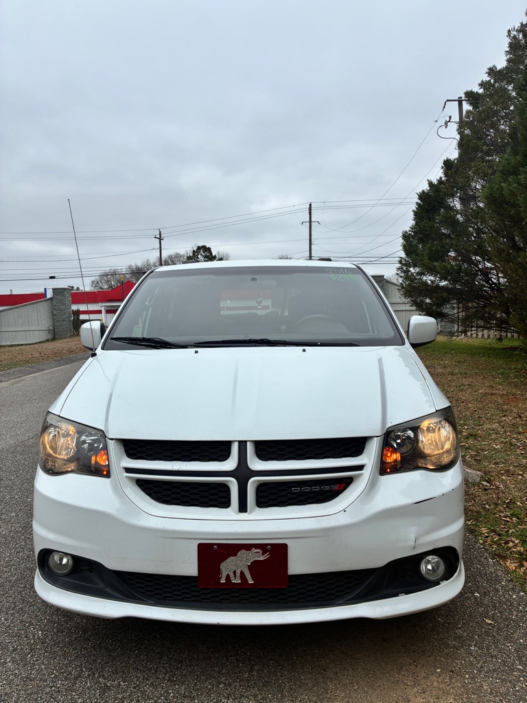 Photo 2 of this DODGE GRAND CARAVAN