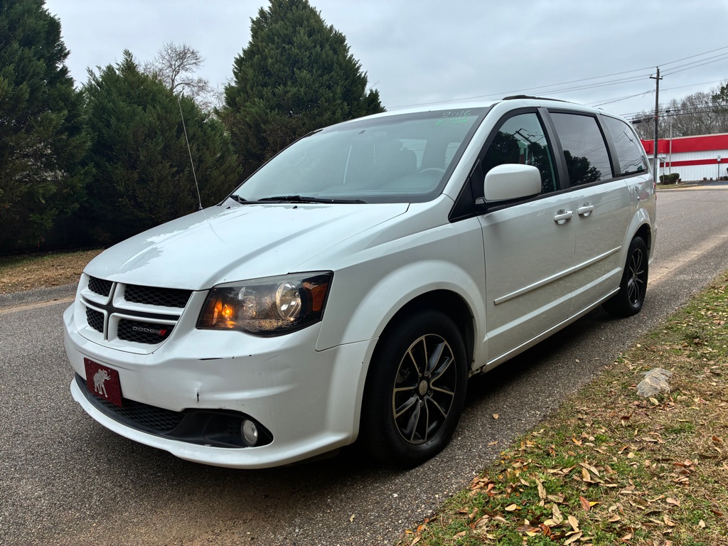 Photo 7 of this DODGE GRAND CARAVAN