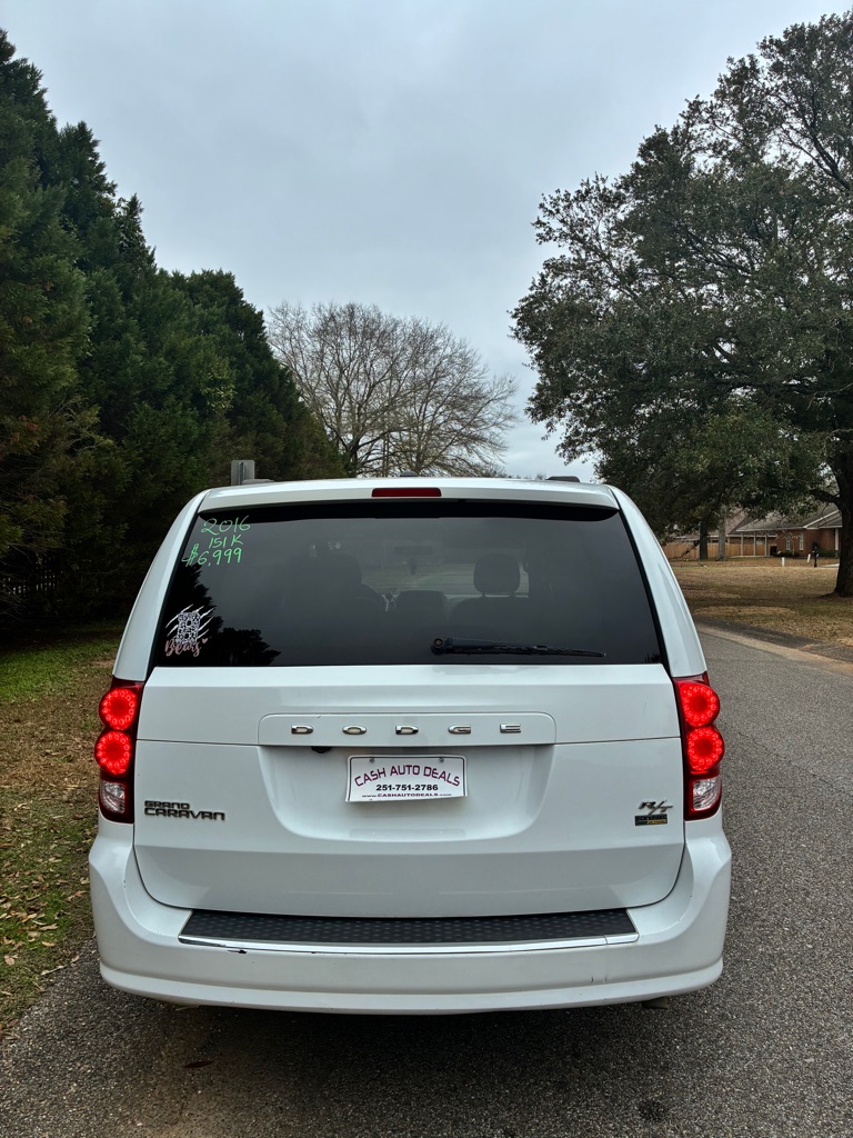 Photo 5 of this DODGE GRAND CARAVAN