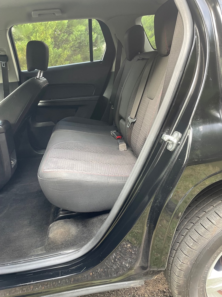 Photo 10 of this GMC TERRAIN