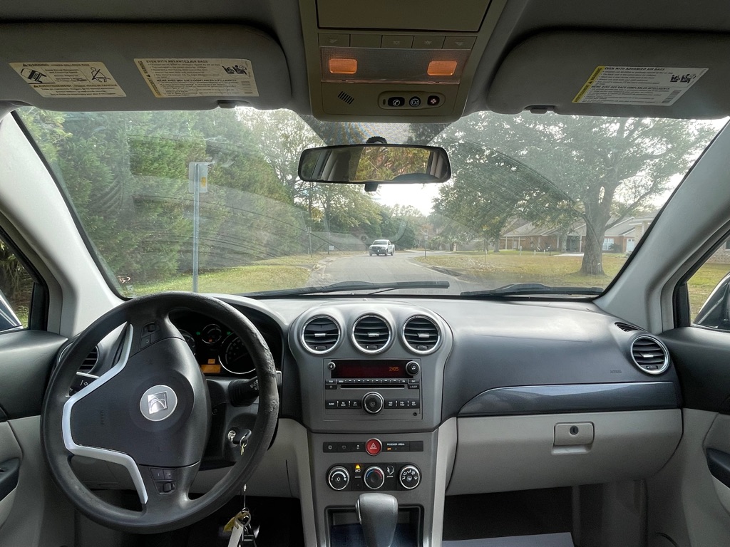 Photo 17 of this SATURN VUE