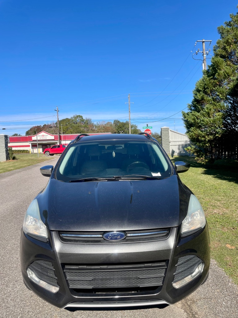 Photo 2 of this FORD ESCAPE
