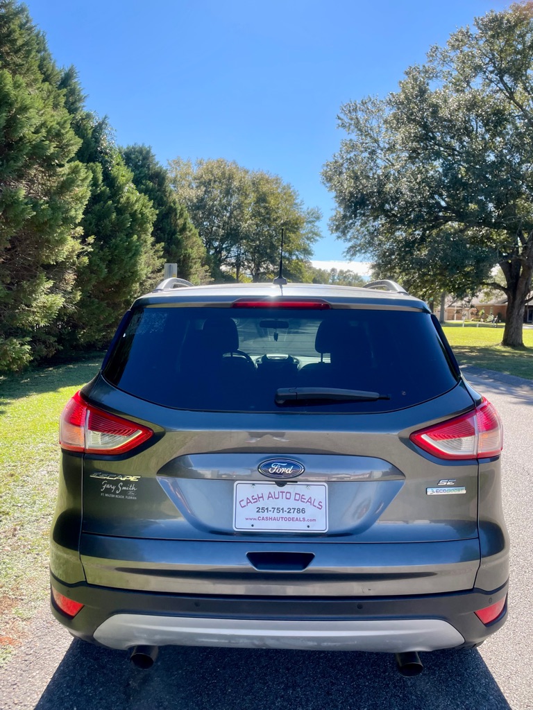 Photo 7 of this FORD ESCAPE