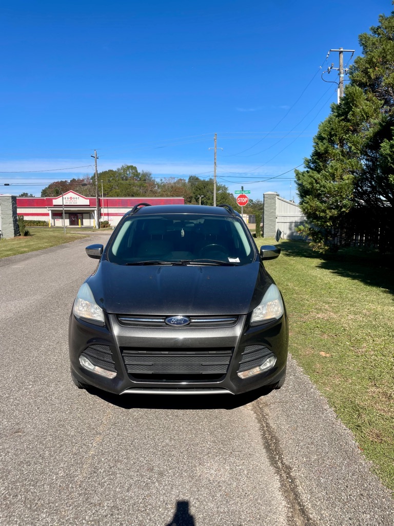 Photo 5 of this FORD ESCAPE