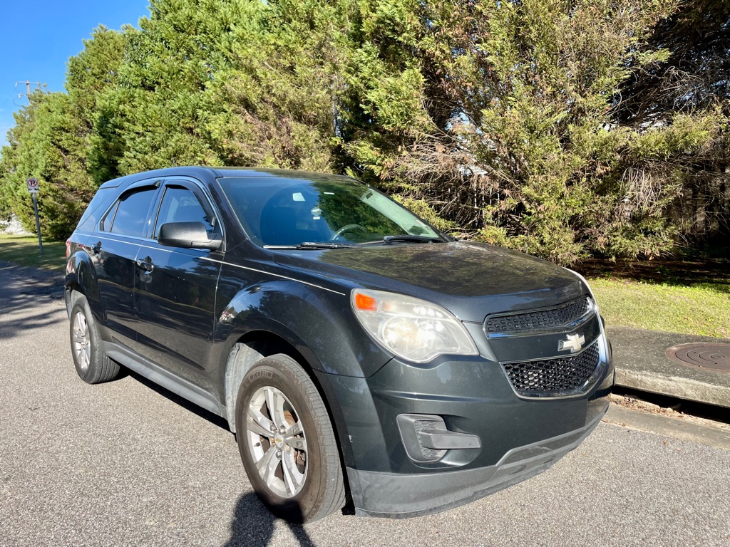 Photo 4 of this CHEVROLET EQUINOX