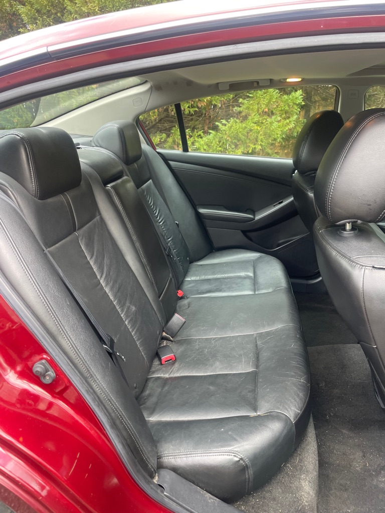 Photo 12 of this NISSAN ALTIMA