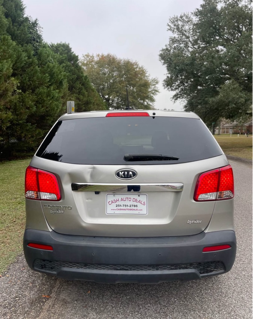 Photo 7 of this KIA SORENTO