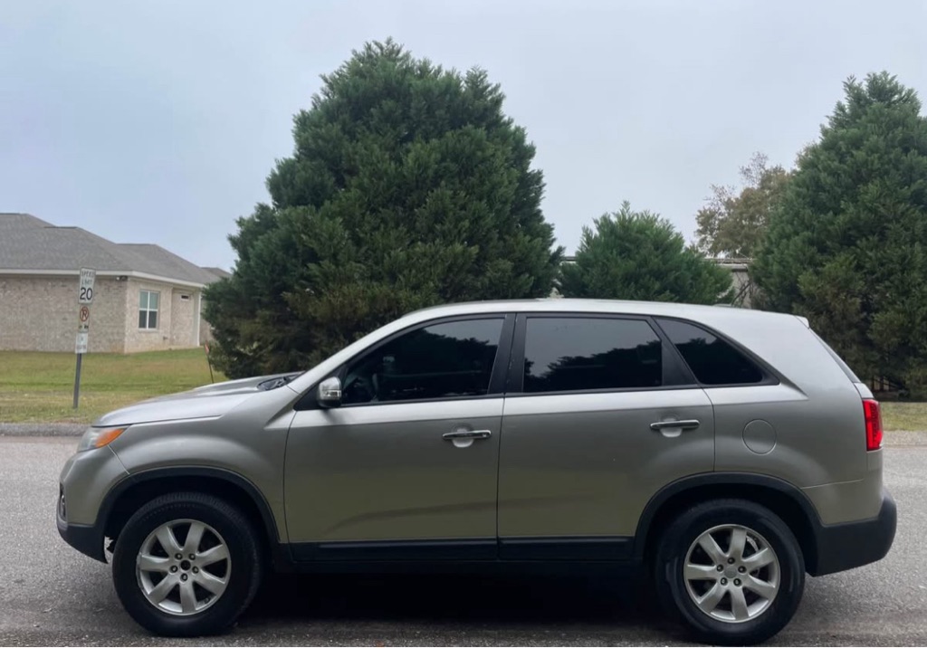 Photo 3 of this KIA SORENTO