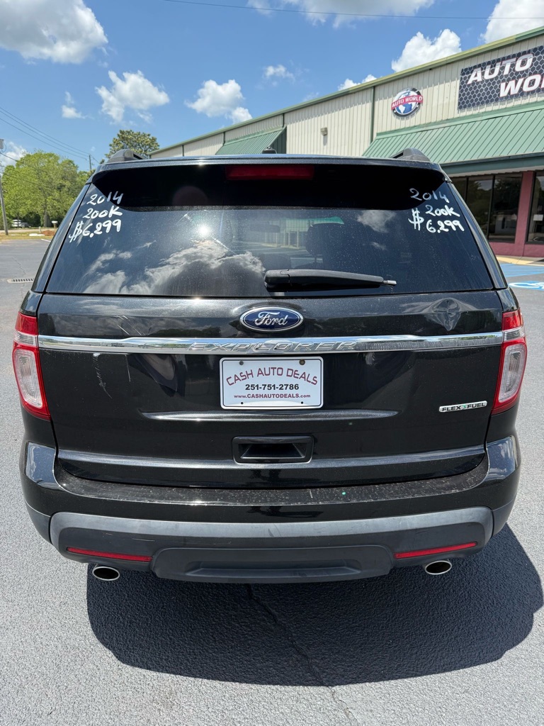 Photo 8 of this FORD EXPLORER