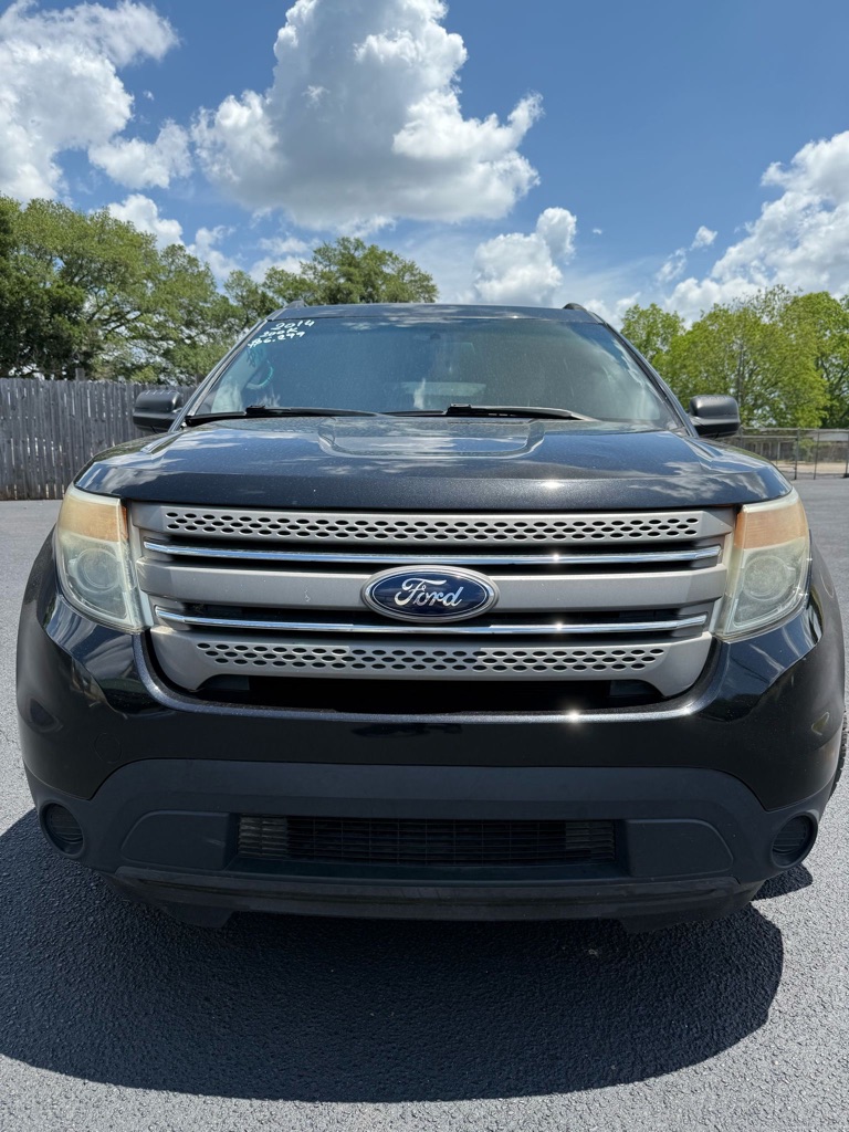 Photo 2 of this FORD EXPLORER