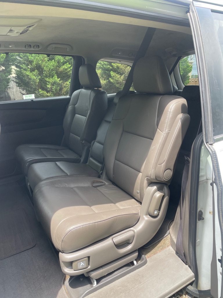 Photo 9 of this HONDA ODYSSEY