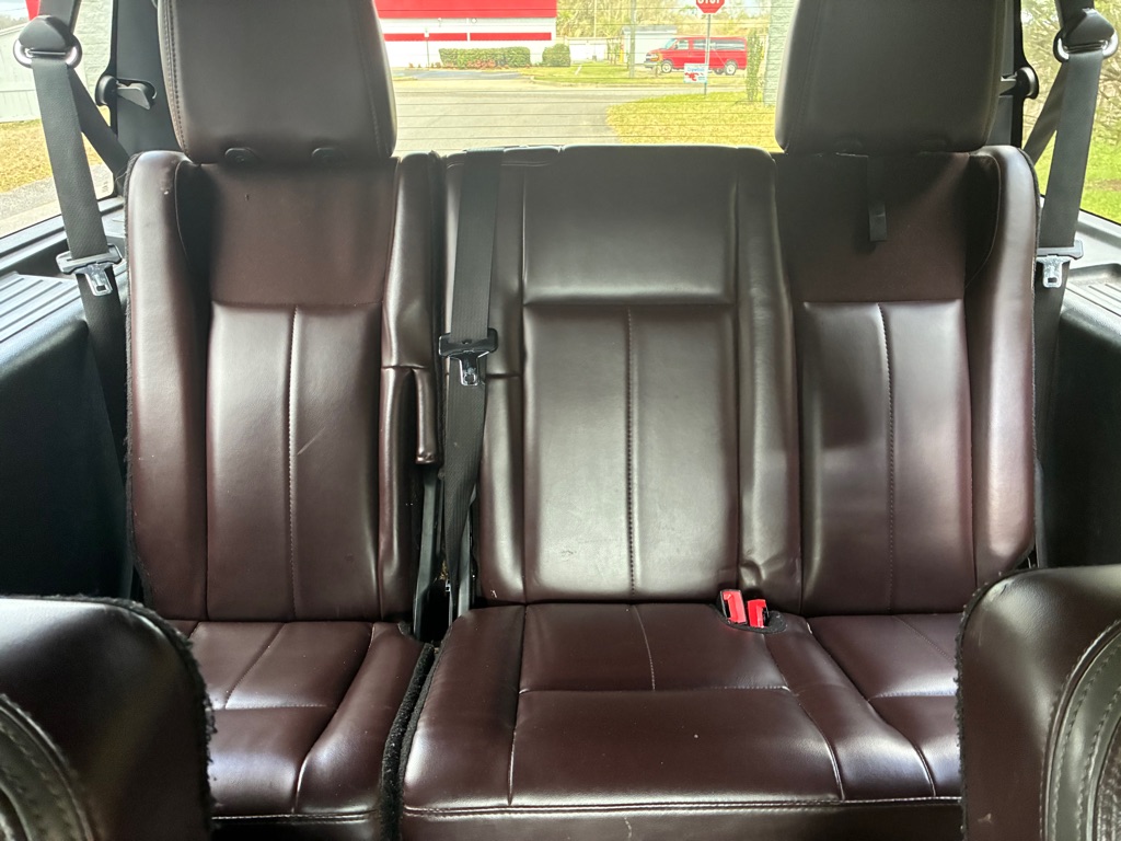 Photo 11 of this FORD EXPEDITION EL