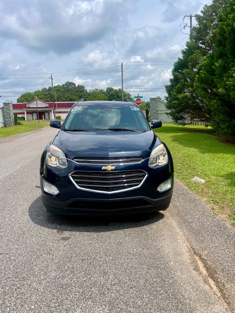 Photo 5 of this CHEVROLET EQUINOX