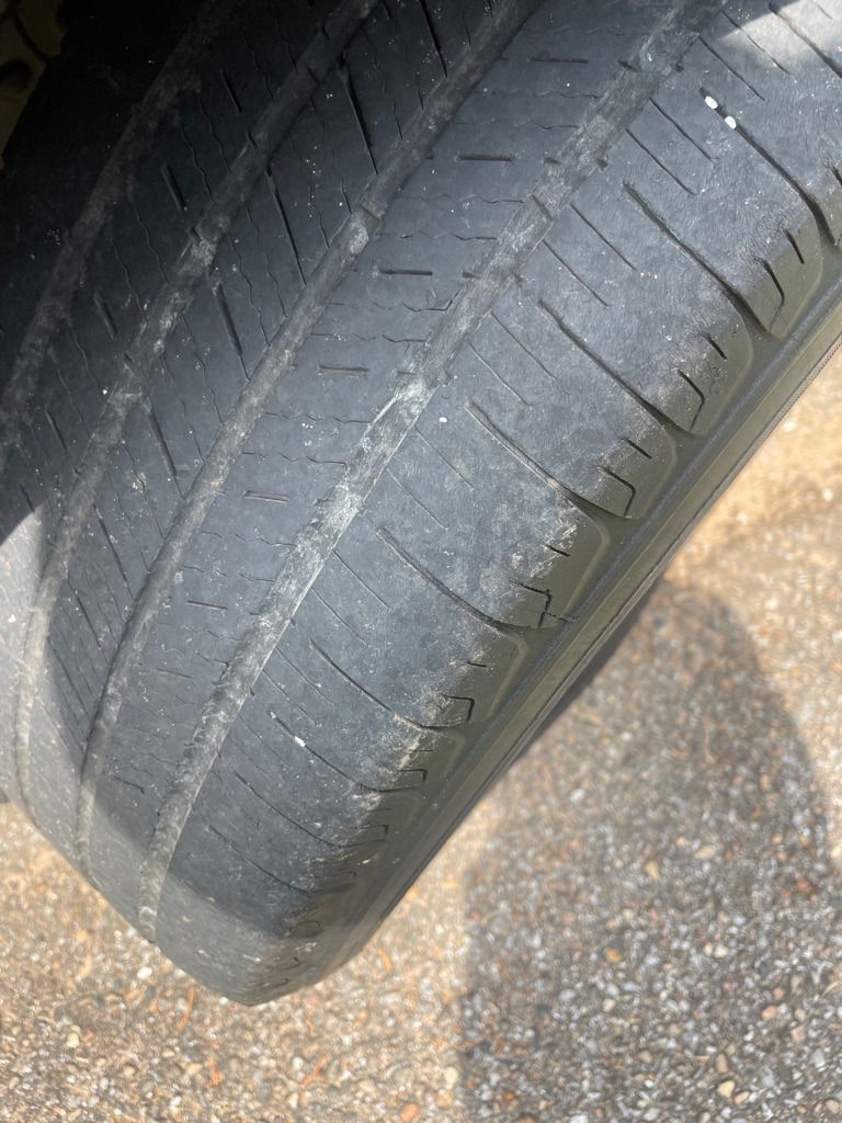 Photo 17 of this CHEVROLET EQUINOX
